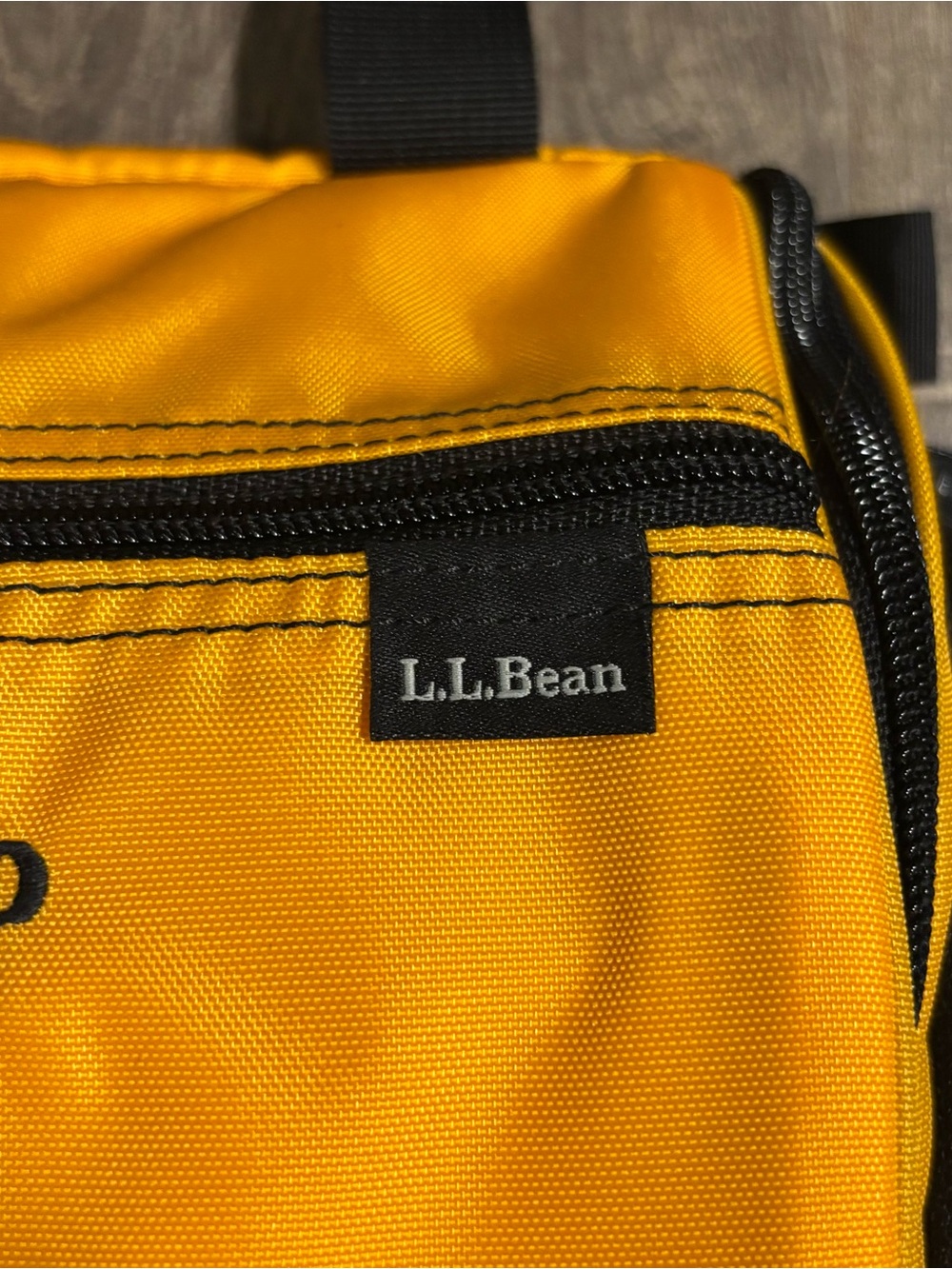 L.L. Bean Personal Organizer Bag Traveler Family Toiletry Bag Yellow Size Small - Picture 3 of 13